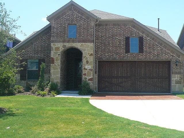 1st image of 1061 Chickasaw Dr