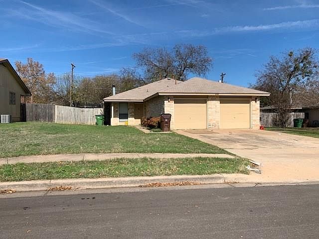 1st image of 608A Country Aire Dr
