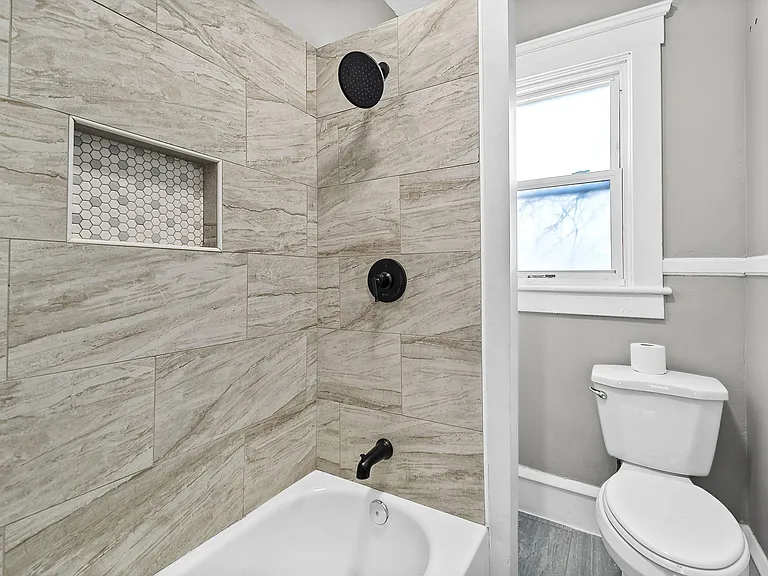 212 Taft St #REAR — Photo 8