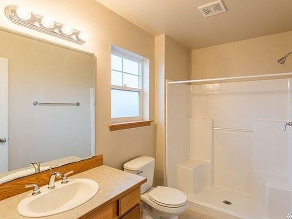 4th image of 2306 Wetmore Ave APT B
