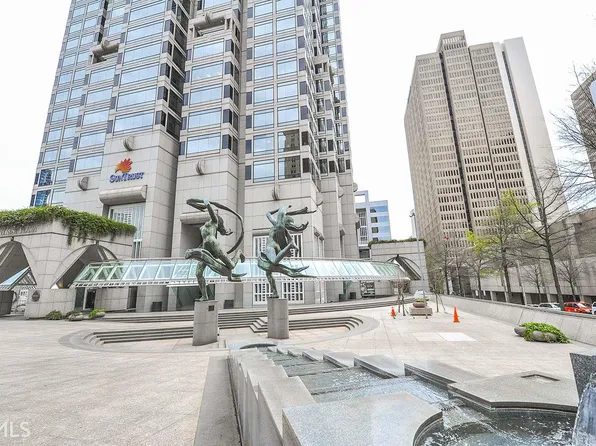 300 Peachtree St NE, Atlanta, GA 30308