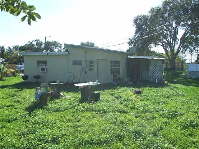 2nd image of 103 Marion Rd