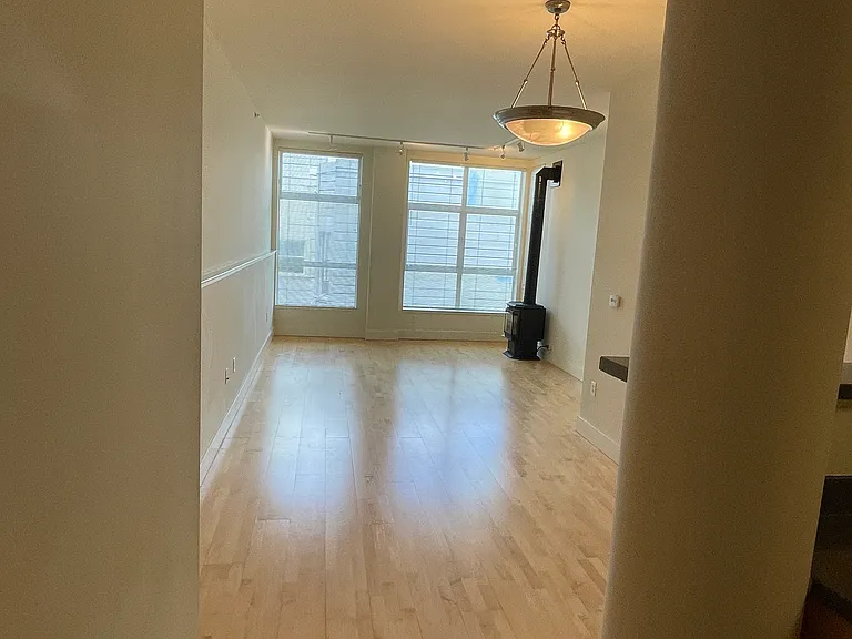 1630 California Street — Photo 59