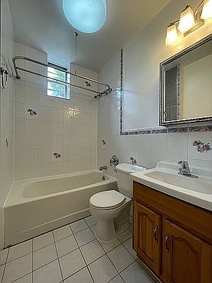 4th image of 346 14th St #1A