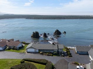 14580 Harbor View Dr, Rockaway Beach, OR 97136