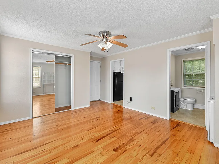 3409 Rogers Ave — Photo 28
