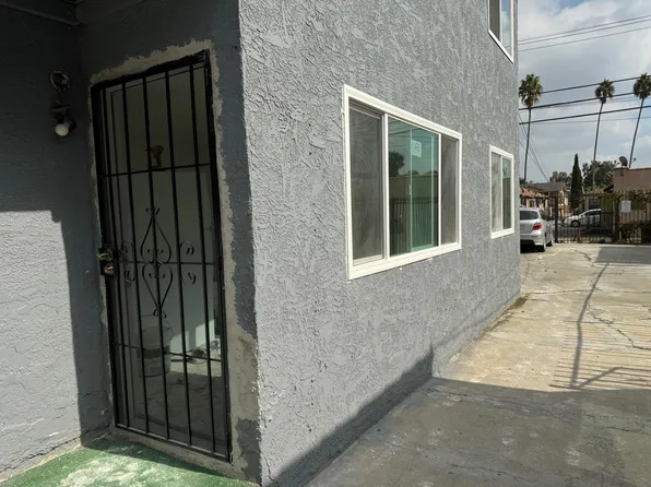 6406 Brynhurst Ave, Los Angeles, CA 90043