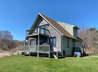 9 Park Cir, Cape Neddick, ME 03902