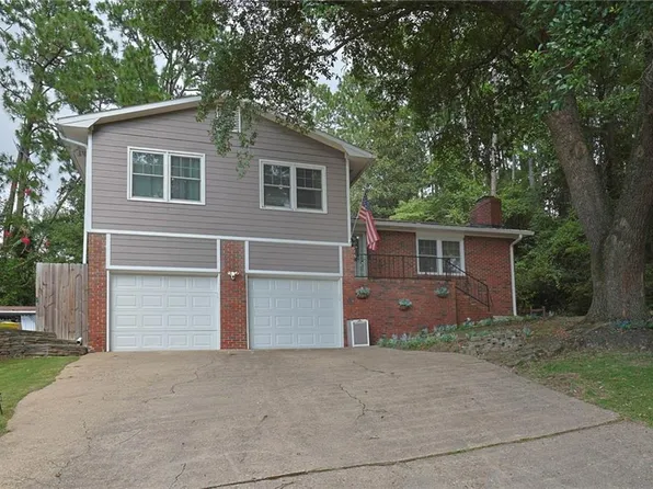 3418 Beacon St, Phenix City, AL 36867