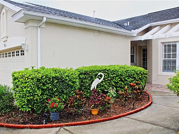 2nd image of 2483 Magnolia Cir