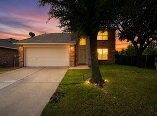 1400 Mountain Air Trl, Fort Worth, TX 76131