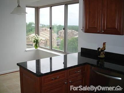3rd image of 5800 Nicholson Ln APT 902