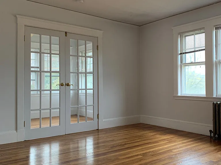 8 Gilmore St #1 — Photo 5