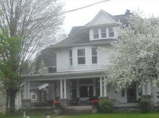1625 Lake Dr SE, East Grand Rapids, MI 49506