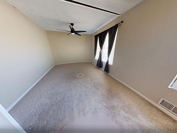 3rd image of 1389 Flat Rock Rd