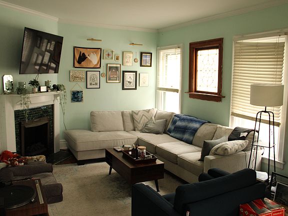 2nd image of 225 Norwood Ave APT 2