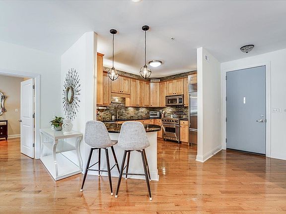 2nd image of 20 Avenue At Port Imperial APT 111