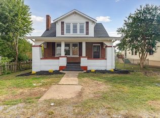 407 10th St, Altavista, VA 24517