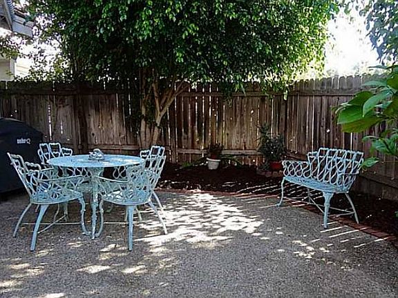 3rd image of 10666 Rancho Carmel Dr