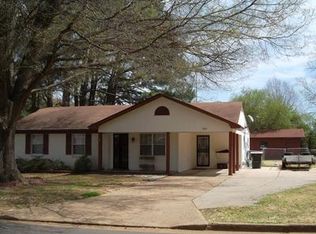 1014 Greenview Rd, Collierville, TN 38017