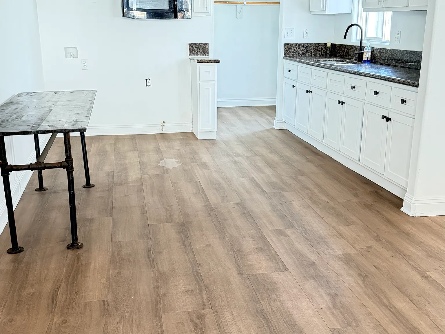 1 bed, $2,250 — Photo 4