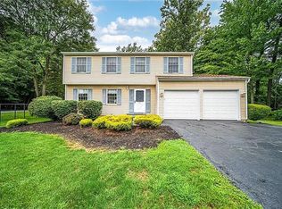 7348 Button Rd, Concord Township, OH 44060
