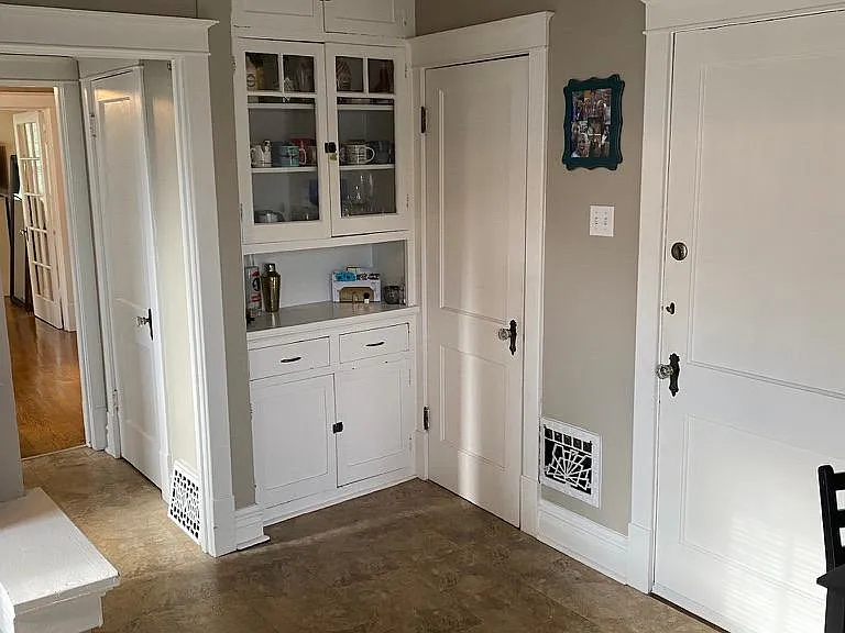 5058 Oleatha Ave #5058A — Photo 3