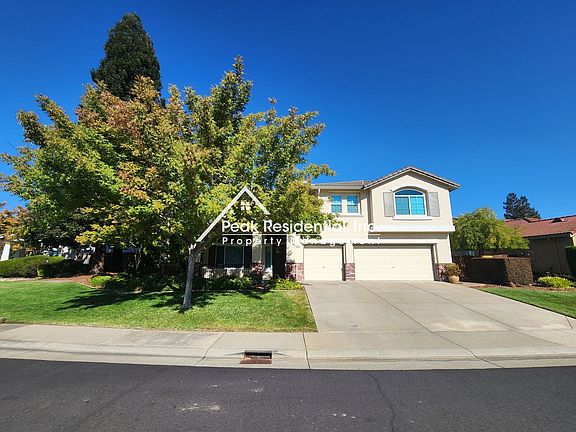 3rd image of 3794 Glacier Park Way