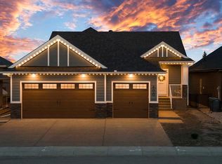 600 NW Muirfield Cres, Wheatland County, AB T0J 1Y1