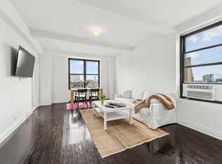 200 W 16th St APT 15K, New York, NY 10011