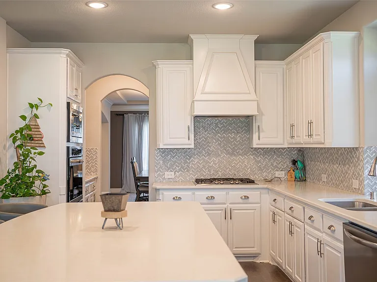 313 Airlene Ln — Photo 8