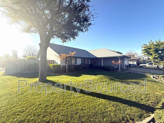 3rd image of 1177 Chianti Ln