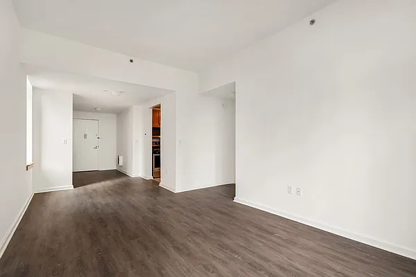 Rented by Compass | media 39