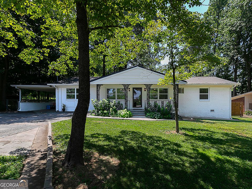 1st image of 3249 Howell Dr SE