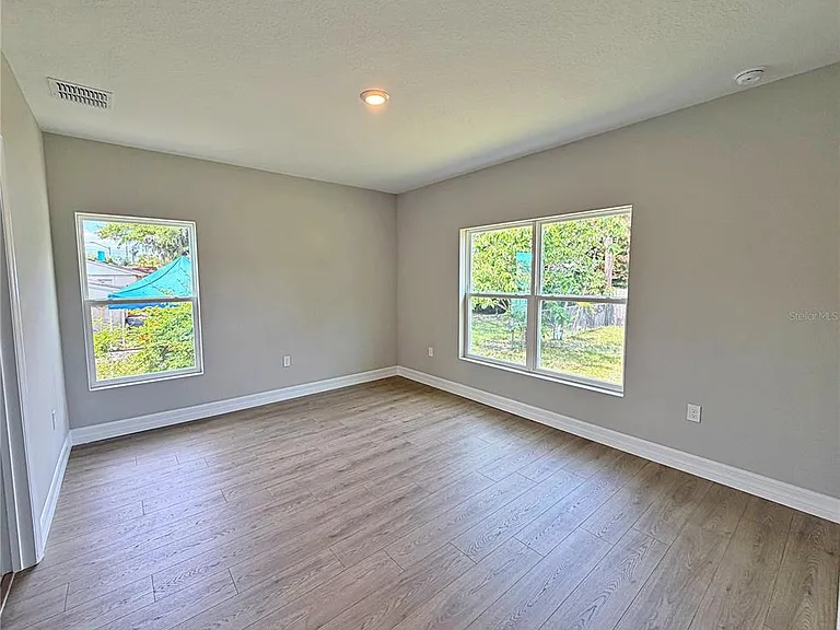 5023 Old Cheney Hwy — Photo 9