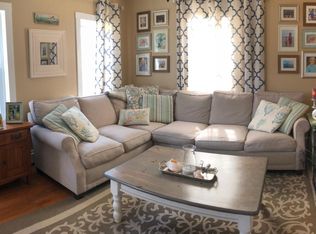 16 Paddy Hill Rd, Wakefield, RI 02879