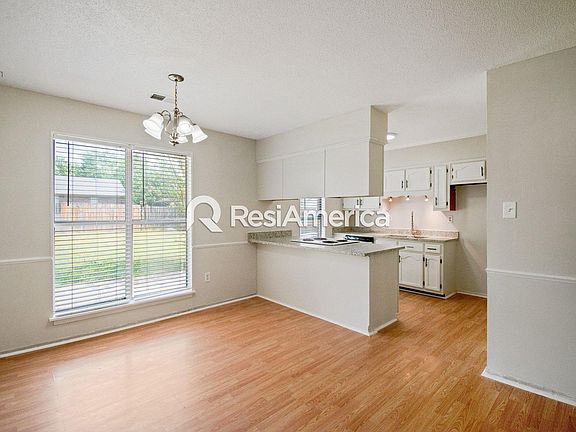5th image of 6300 Jamestown Dr