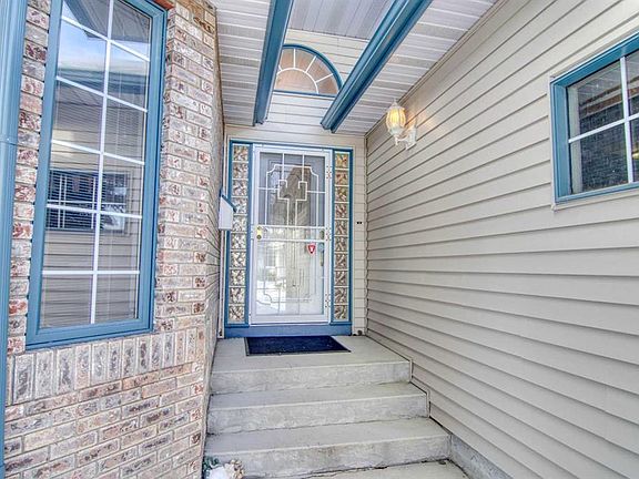 5th image of 43 N Valley Ridge Grn NW