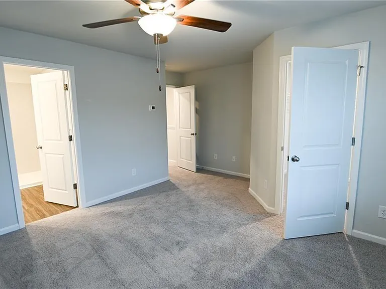 115 Village Green Dr #166 — Photo 17