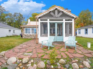 153 Waffle Point, Coldwater, MI 49036