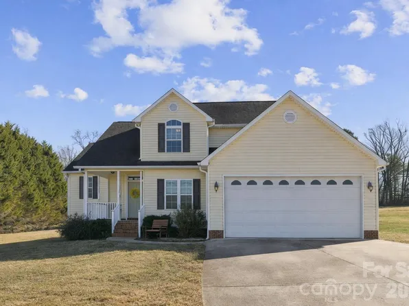 143 Maple Ridge Cir, Salisbury, NC 28147