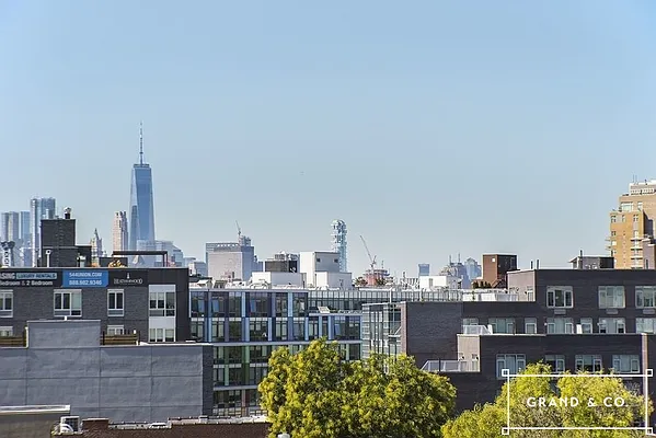 Rented by Grand & Co. | media 50