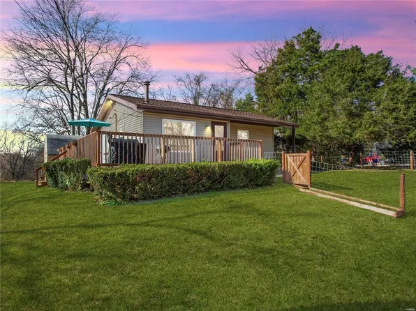 1101 Quatto Hl, Collinsville, IL 62234