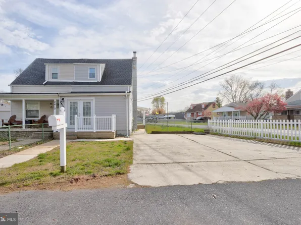 2412 Woodridge Rd, Sparrows Point, MD 21219
