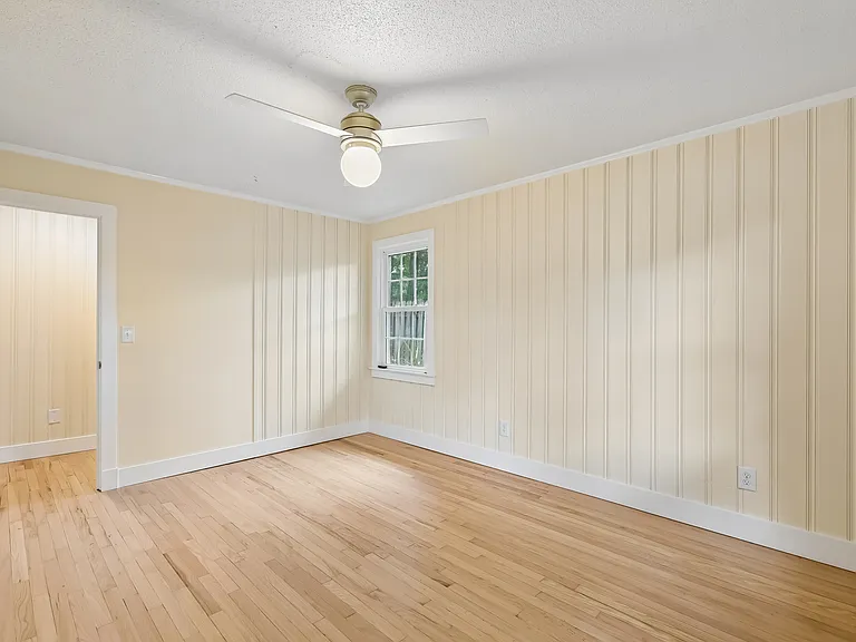 5034 Victoria Ave #B — Photo 23