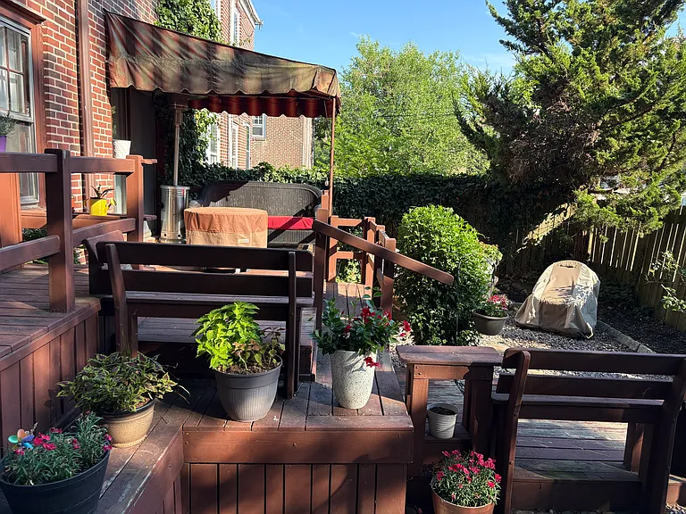 910 McCabe Ave #1 — Photo 4