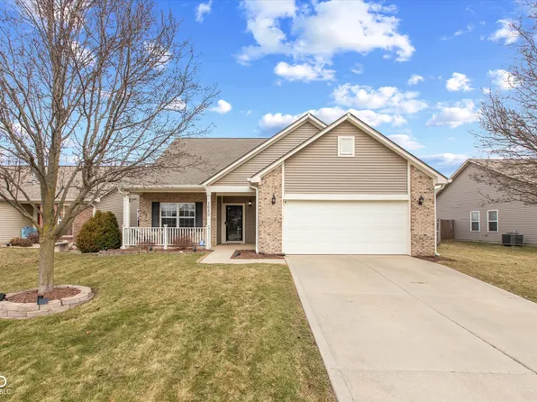 1050 Retford Dr, Westfield, IN 46074