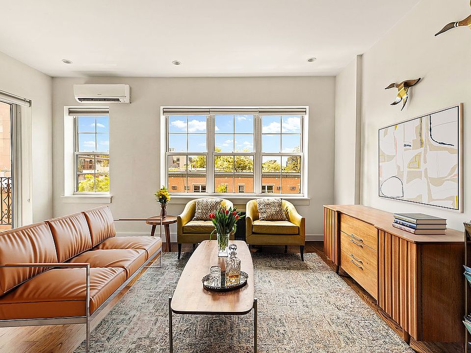 1st image of 171 Lexington Ave #4