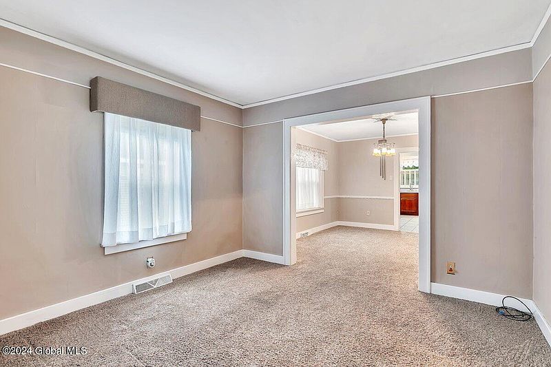 5th image of 31 Frederick Avenue