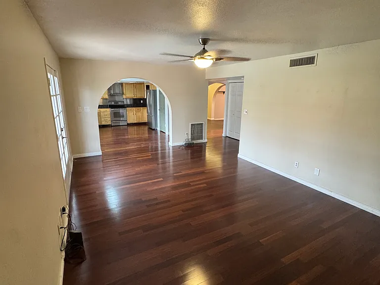 6228 W Cortez St — Photo 29